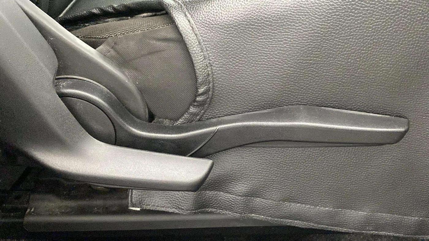 2020 Maruti Baleno ALPHA CVT PETROL 1.2, Petrol, Automatic, 27,495 km, Driver Side Adjustment Panel