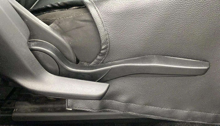 2020 Maruti Baleno ALPHA CVT PETROL 1.2, Petrol, Automatic, 27,346 km, Driver Side Adjustment Panel