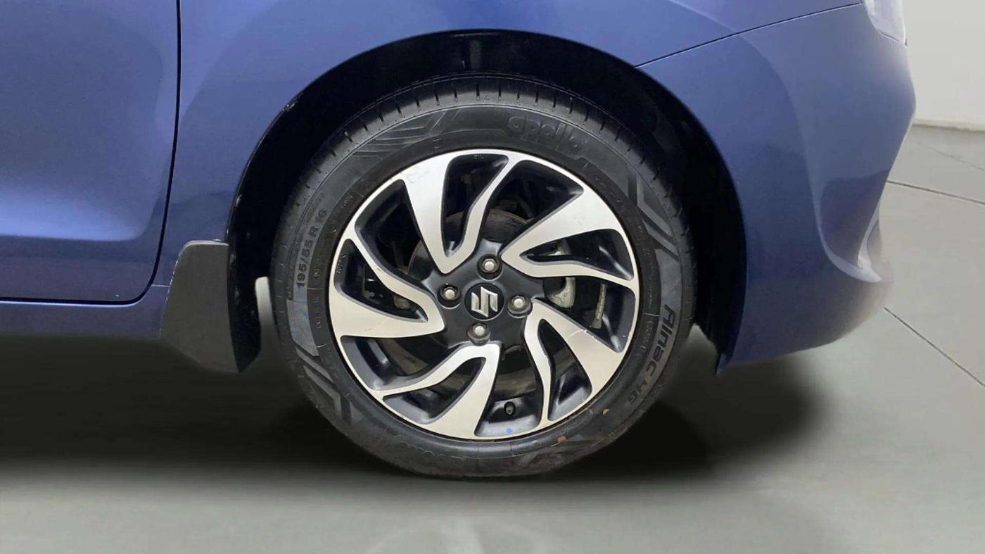 2020 Maruti Baleno ALPHA CVT PETROL 1.2, Petrol, Automatic, 27,495 km, Right Front Wheel