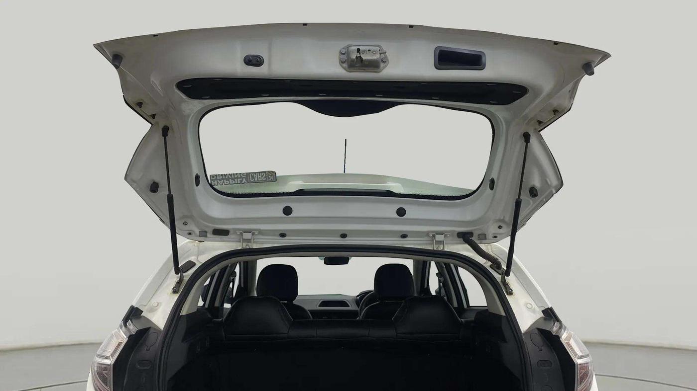 2019 Tata NEXON XMA PETROL, Petrol, Automatic, 31,625 km, Boot Door Open