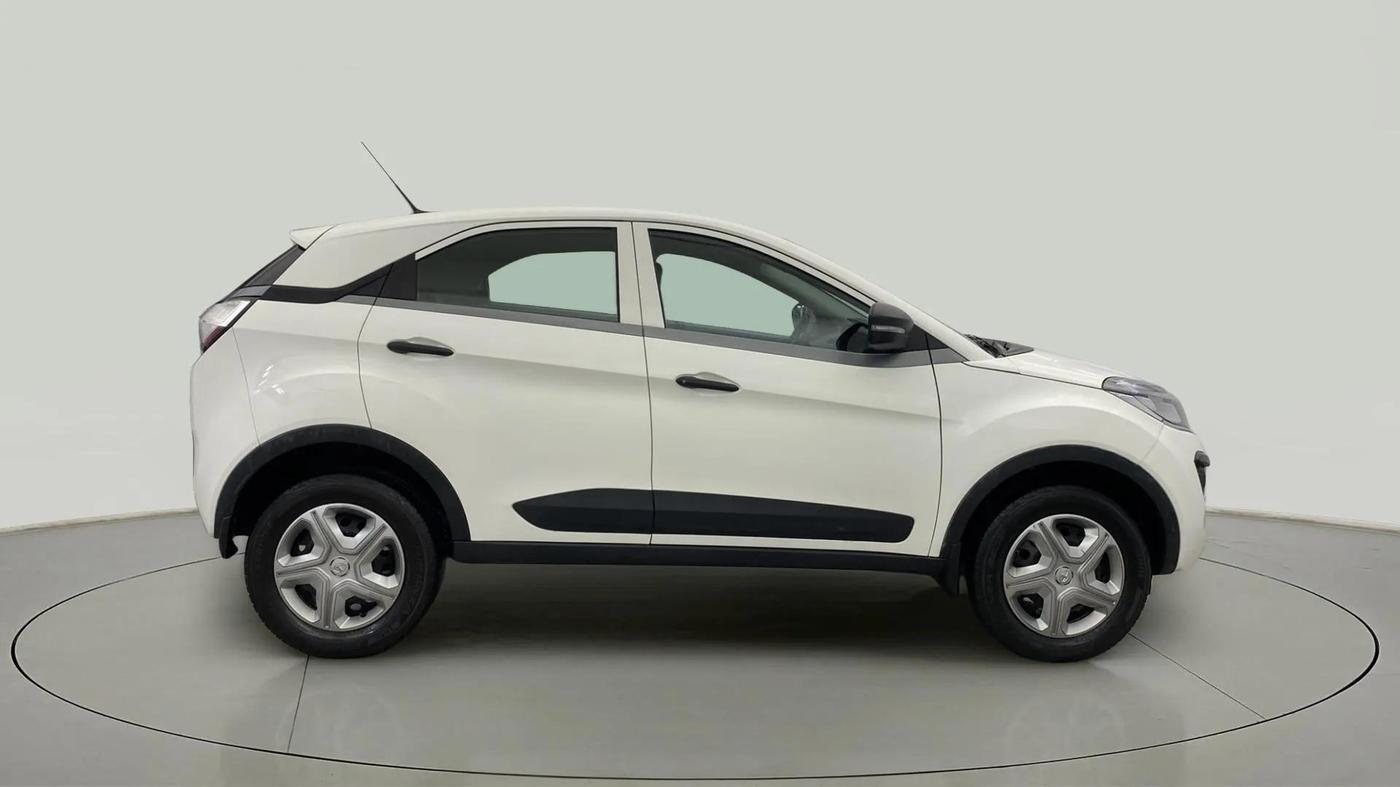 2019 Tata NEXON XMA PETROL, Petrol, Automatic, 31,625 km, Right Side View