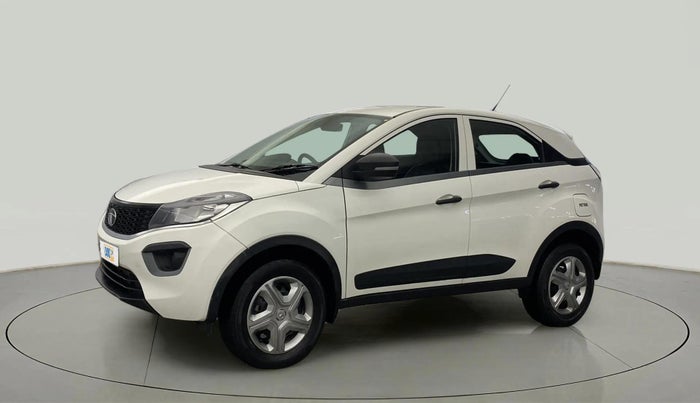 2019 Tata NEXON XMA PETROL, Petrol, Automatic, 31,595 km, Left Front Diagonal