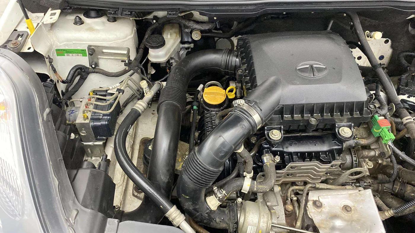 2019 Tata NEXON XMA PETROL, Petrol, Automatic, 31,625 km, Engine View - Right