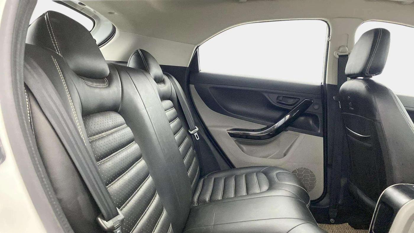2019 Tata NEXON XMA PETROL, Petrol, Automatic, 31,625 km, Right Side Rear Door Cabin