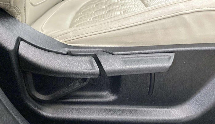 2019 KIA SELTOS HTX IVT 1.5 PETROL, Petrol, Automatic, 29,475 km, Driver Side Adjustment Panel