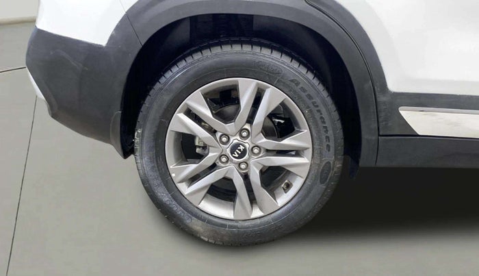 2019 KIA SELTOS HTX IVT 1.5 PETROL, Petrol, Automatic, 29,475 km, Right Rear Wheel