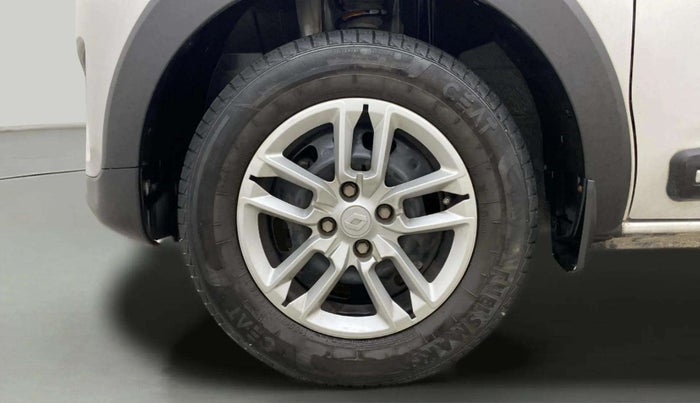 2021 Renault TRIBER RXL MT, Petrol, Manual, 16,187 km, Left Front Wheel