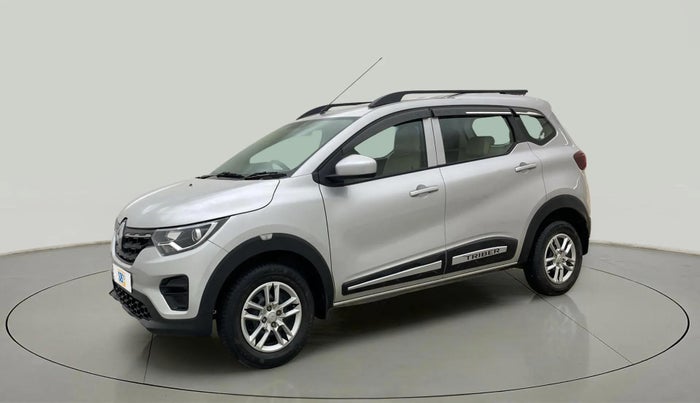 2021 Renault TRIBER RXL MT, Petrol, Manual, 16,187 km, Left Front Diagonal