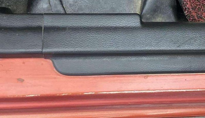 2018 Maruti IGNIS ZETA 1.2, CNG, Manual, 58,410 km, Right running board - Minor scratches