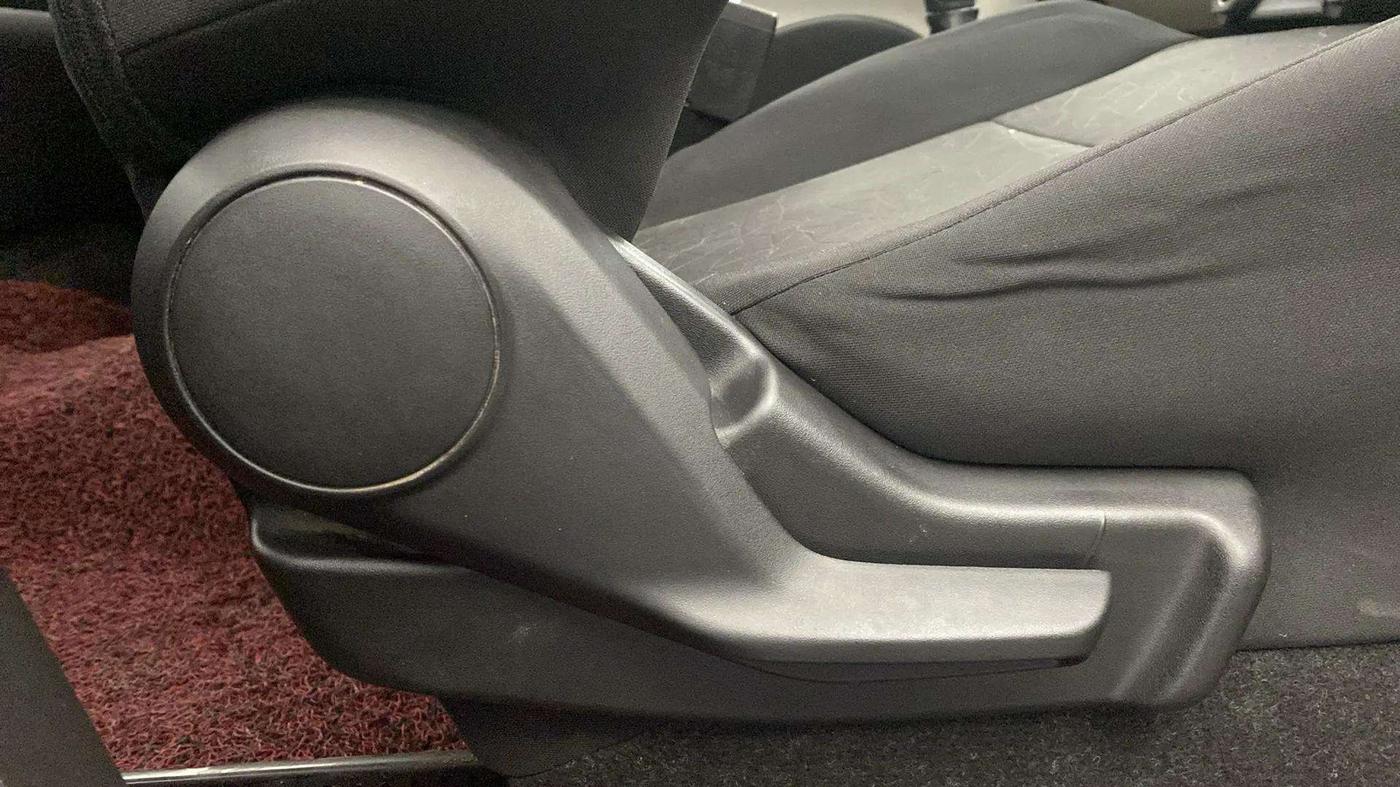 2018 Maruti IGNIS ZETA 1.2, CNG, Manual, 58,410 km, Driver Side Adjustment Panel