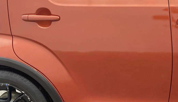 2018 Maruti IGNIS ZETA 1.2, CNG, Manual, 58,410 km, Right rear door - Rusted