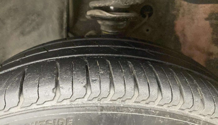 2018 Maruti IGNIS ZETA 1.2, CNG, Manual, 58,410 km, Left Front Tyre Tread