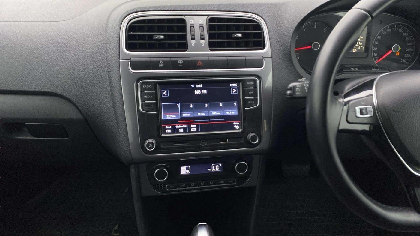 2020 Volkswagen Polo HIGHLINE PLUS 1.0L TSI AT, Petrol, Automatic, 34,401 km, Air Conditioner