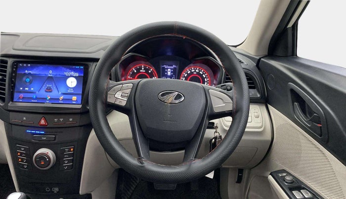 2022 Mahindra XUV300 W6 1.5 DIESEL AMT, Diesel, Automatic, 45,201 km, Steering Wheel Close Up