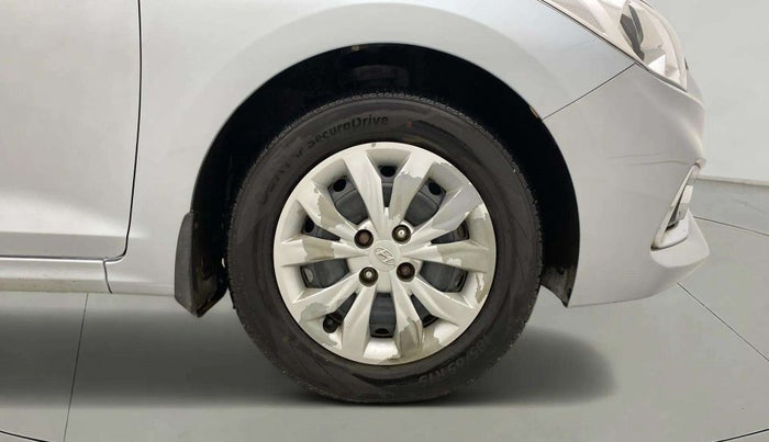 2019 Hyundai Verna 1.4 EX CRDI, Diesel, Manual, 77,301 km, Right Front Wheel
