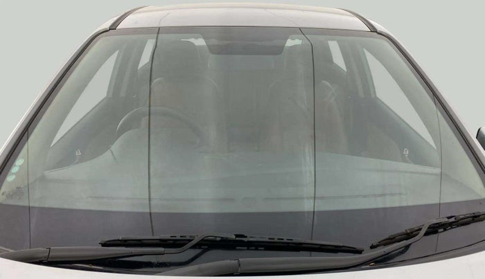 2019 Hyundai Verna 1.4 EX CRDI, Diesel, Manual, 77,301 km, Front Windshield