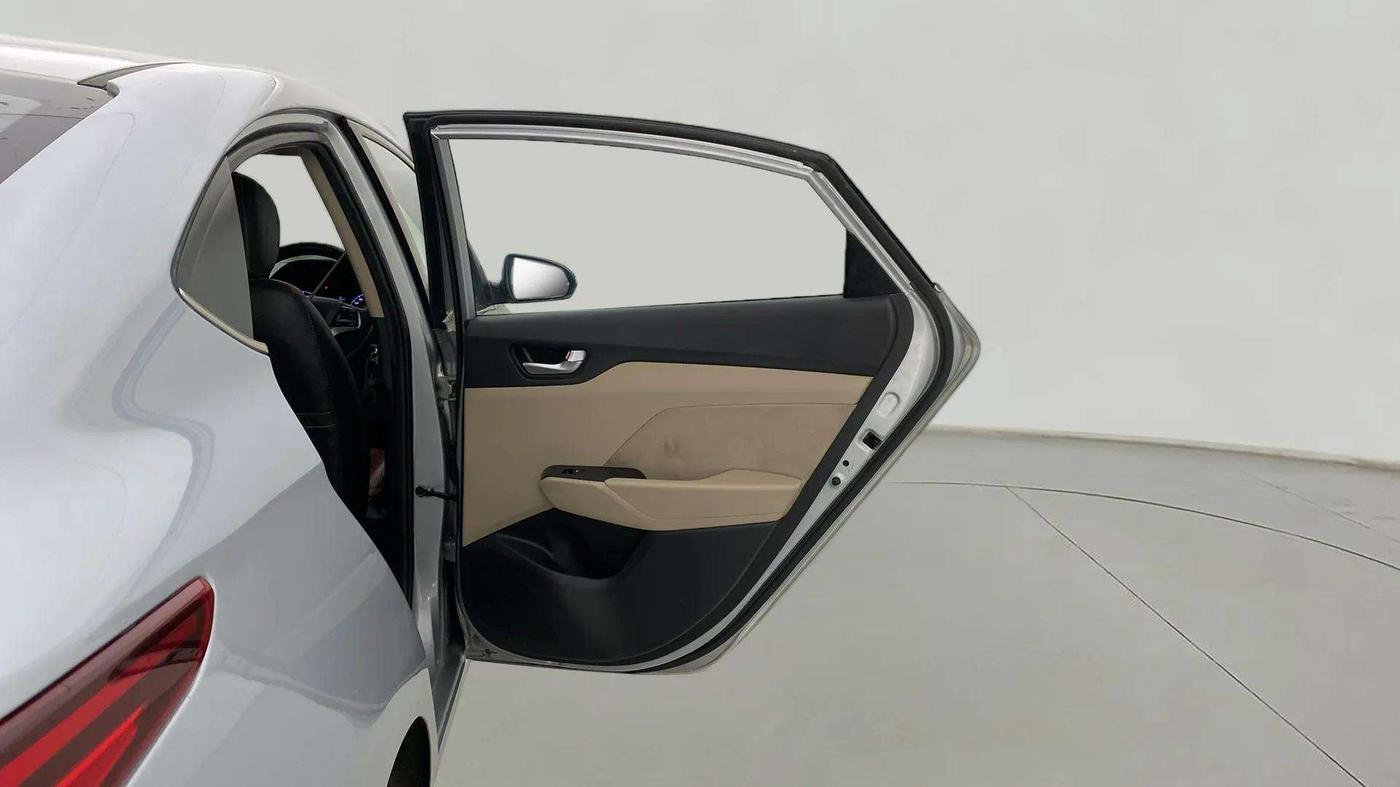 2019 Hyundai Verna 1.4 EX CRDI, Diesel, Manual, 77,301 km, RHS Rear Door