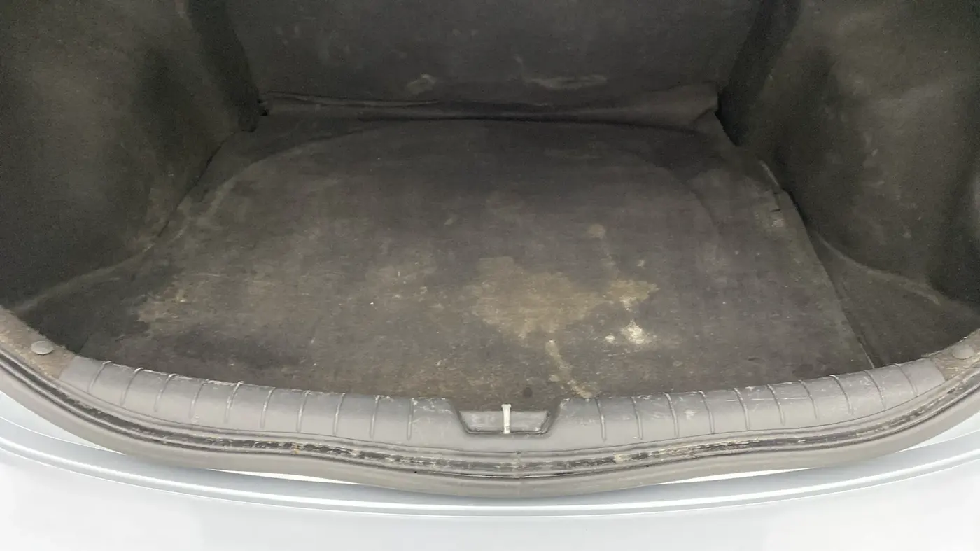 2019 Hyundai Verna 1.4 EX CRDI, Diesel, Manual, 77,301 km, Boot Inside
