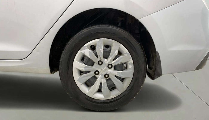 2019 Hyundai Verna 1.4 EX CRDI, Diesel, Manual, 77,301 km, Left Rear Wheel