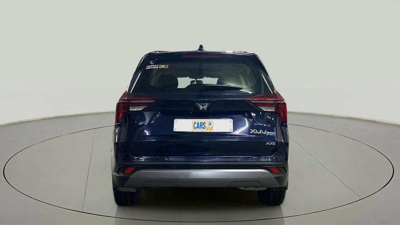 2022 Mahindra XUV700 AX 5 P AT 5 STR, Petrol, Automatic, 17,399 km, Back/Rear