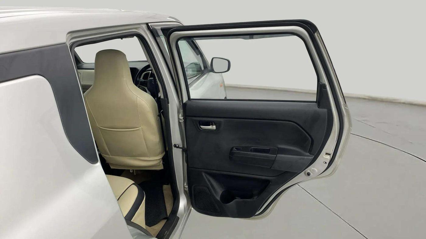 2019 Maruti New Wagon-R VXI 1.2, Petrol, Manual, 94,249 km, RHS Rear Door