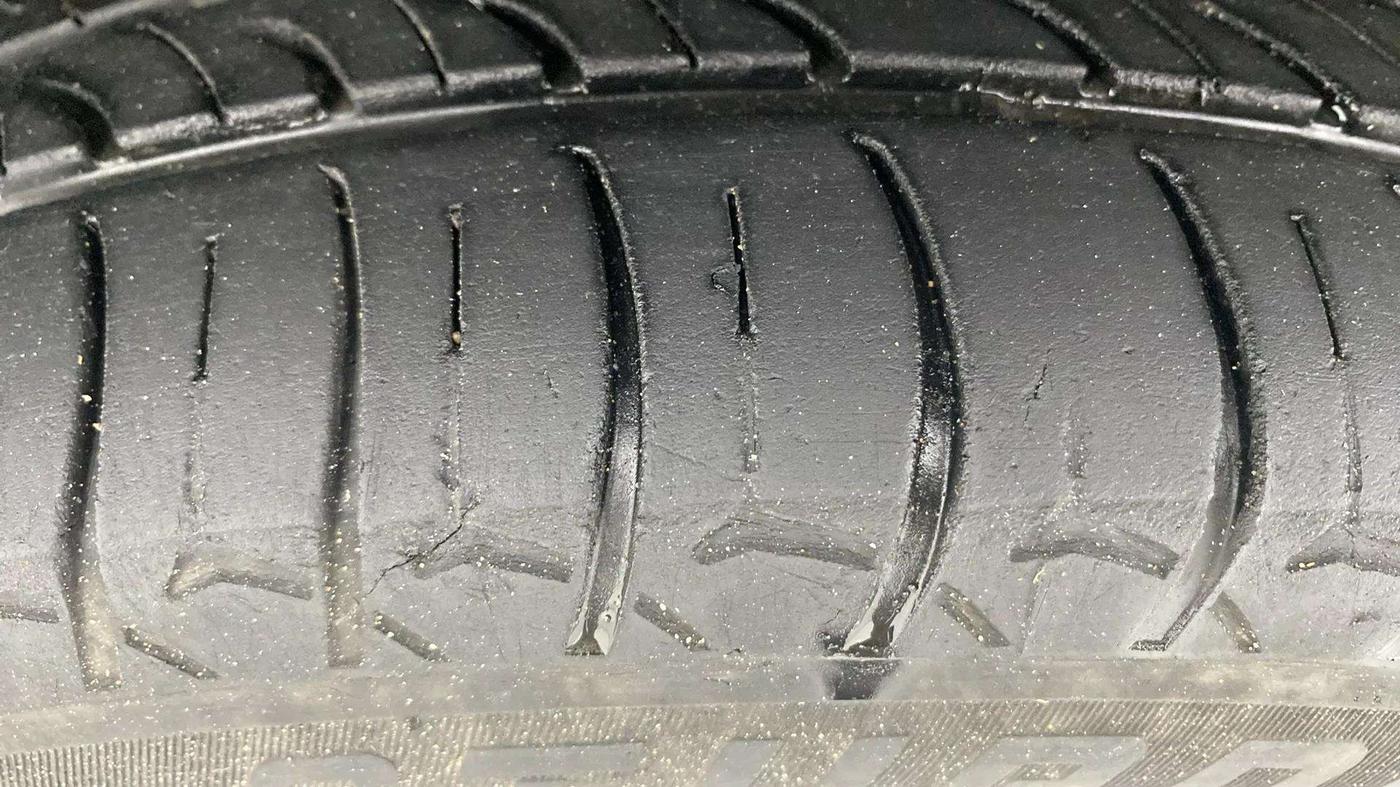2019 Maruti New Wagon-R VXI 1.2, Petrol, Manual, 94,249 km, Left Front Tyre Tread