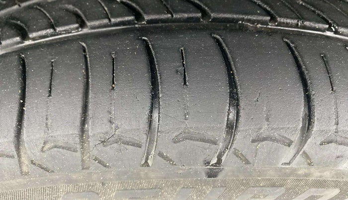 2019 Maruti New Wagon-R VXI 1.2, Petrol, Manual, 94,238 km, Left Front Tyre Tread