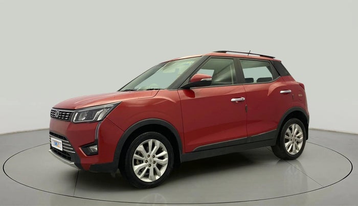 2021 Mahindra XUV300 W8 1.2 PETROL, Petrol, Manual, 75,255 km, Left Front Diagonal