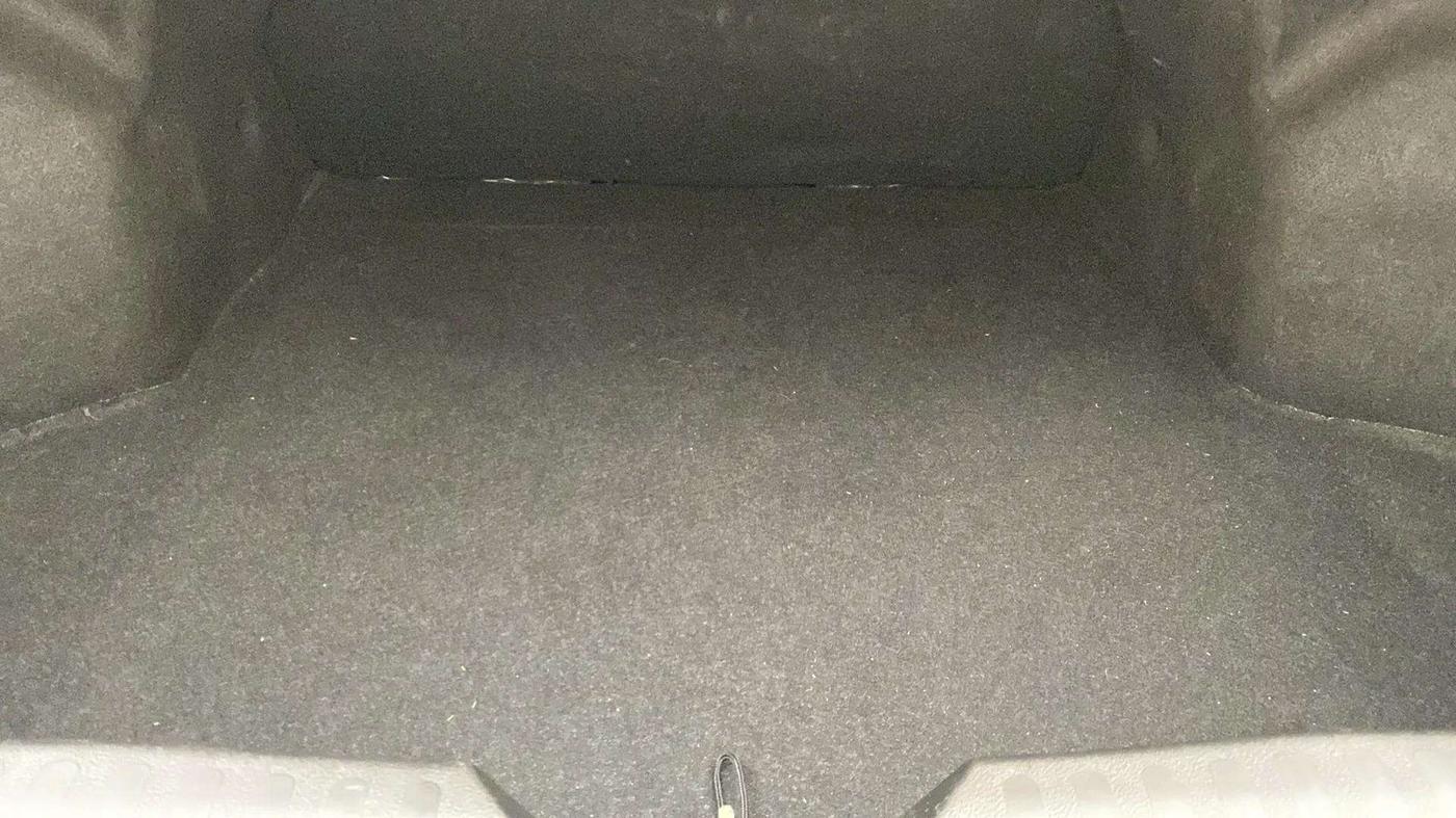 2017 Maruti Ciaz ZETA 1.4  MT PETROL, Petrol, Manual, 42,021 km, Boot Inside