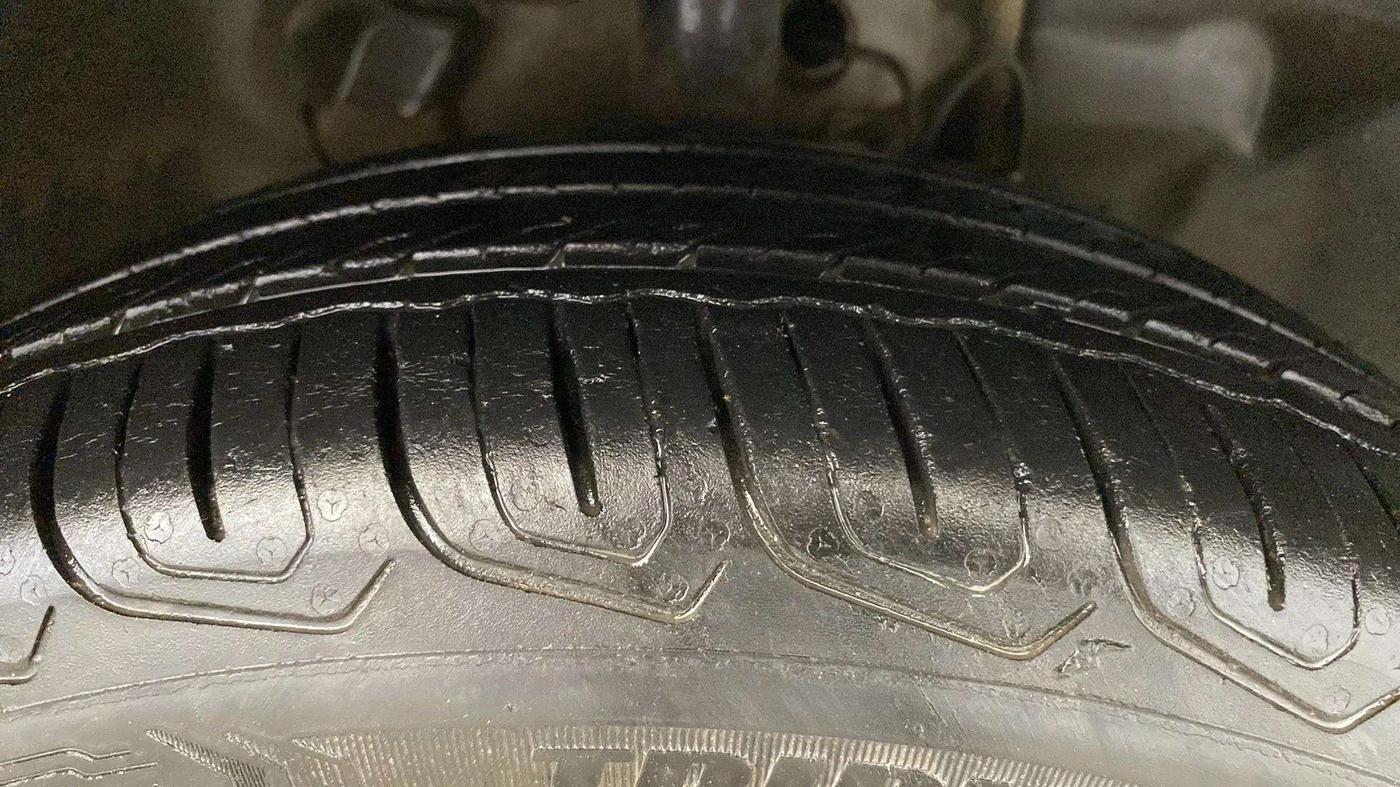2022 Tata Tiago XT PETROL, Petrol, Manual, 23,352 km, Right Front Tyre Tread
