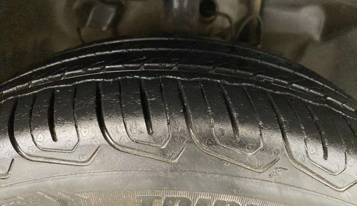 2022 Tata Tiago XT PETROL, Petrol, Manual, 23,350 km, Right Front Tyre Tread