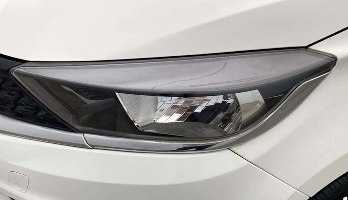 2022 Tata Tiago XT PETROL, Petrol, Manual, 23,350 km, Left headlight - Minor scratches