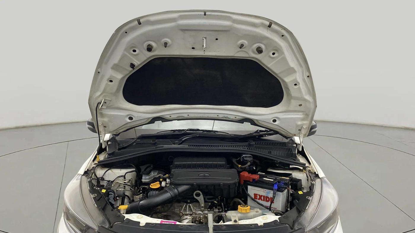 2022 Tata Tiago XT PETROL, Petrol, Manual, 23,352 km, Open Bonet