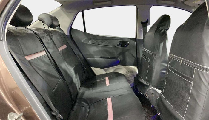 2021 Hyundai AURA S 1.2 CNG, CNG, Manual, 84,108 km, Right Side Rear Door Cabin