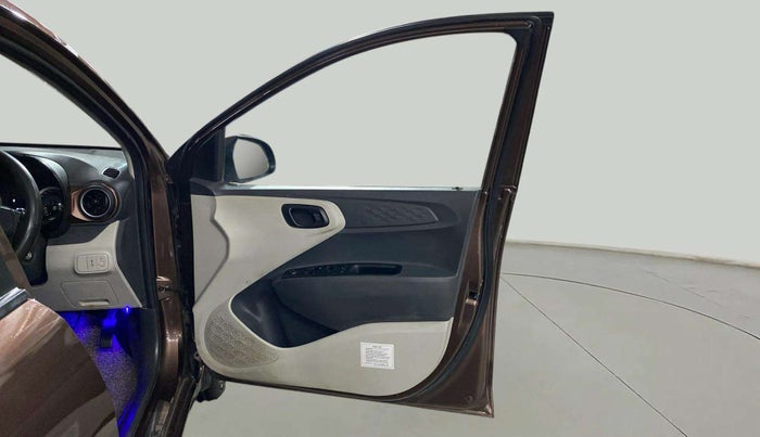 2021 Hyundai AURA S 1.2 CNG, CNG, Manual, 84,108 km, RHS Front Door