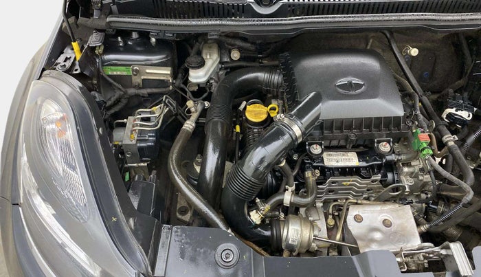 2018 Tata NEXON XZ PETROL, Petrol, Manual, 35,015 km, Engine View - Right