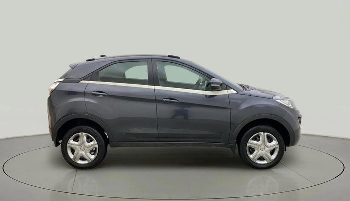 2018 Tata NEXON XZ PETROL, Petrol, Manual, 35,015 km, Right Side View