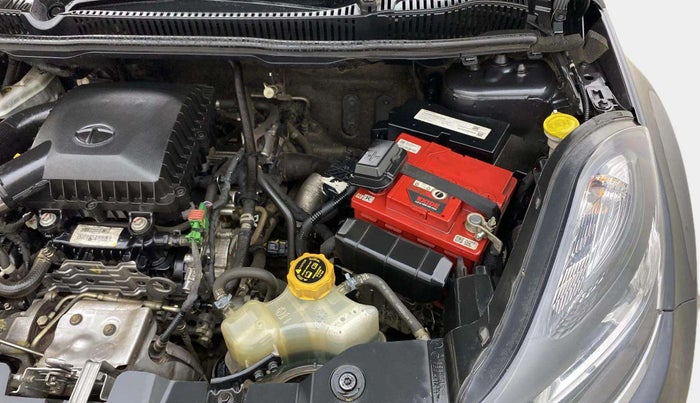 2018 Tata NEXON XZ PETROL, Petrol, Manual, 35,015 km, Engine View - Left