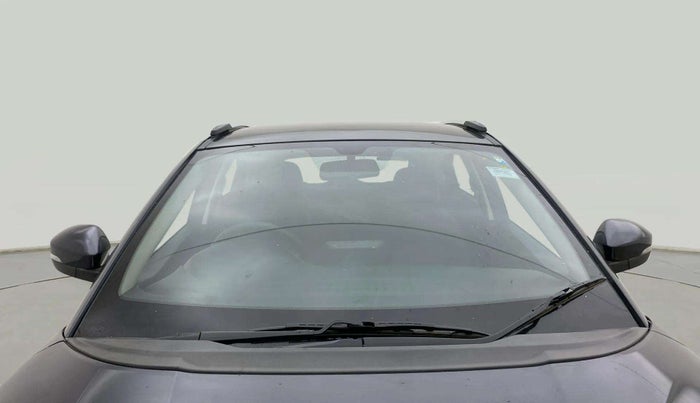 2018 Tata NEXON XZ PETROL, Petrol, Manual, 35,015 km, Front Windshield