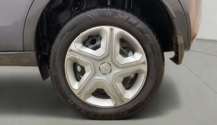 2018 Tata NEXON XZ PETROL, Petrol, Manual, 35,015 km, Left Rear Wheel