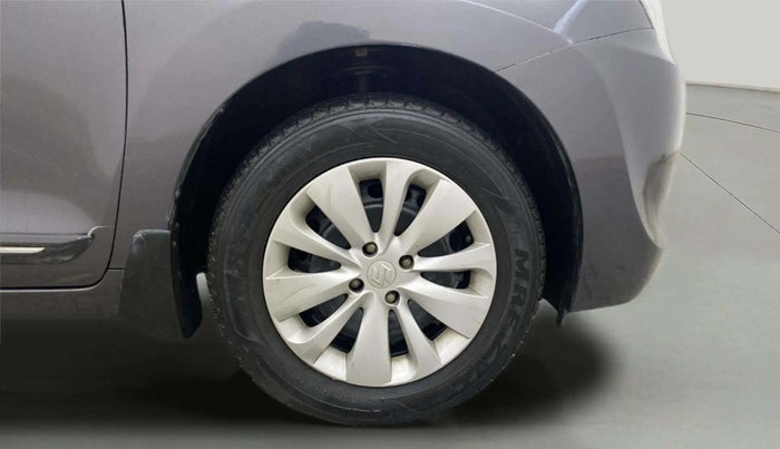 2017 Maruti Baleno DELTA PETROL 1.2, Petrol, Manual, 40,929 km, Right Front Wheel