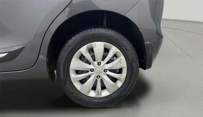 2017 Maruti Baleno DELTA PETROL 1.2, Petrol, Manual, 40,929 km, Left Rear Wheel
