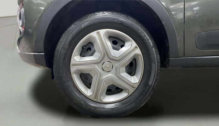 2020 Tata NEXON XMA PETROL, Petrol, Automatic, 40,252 km, Left Front Wheel