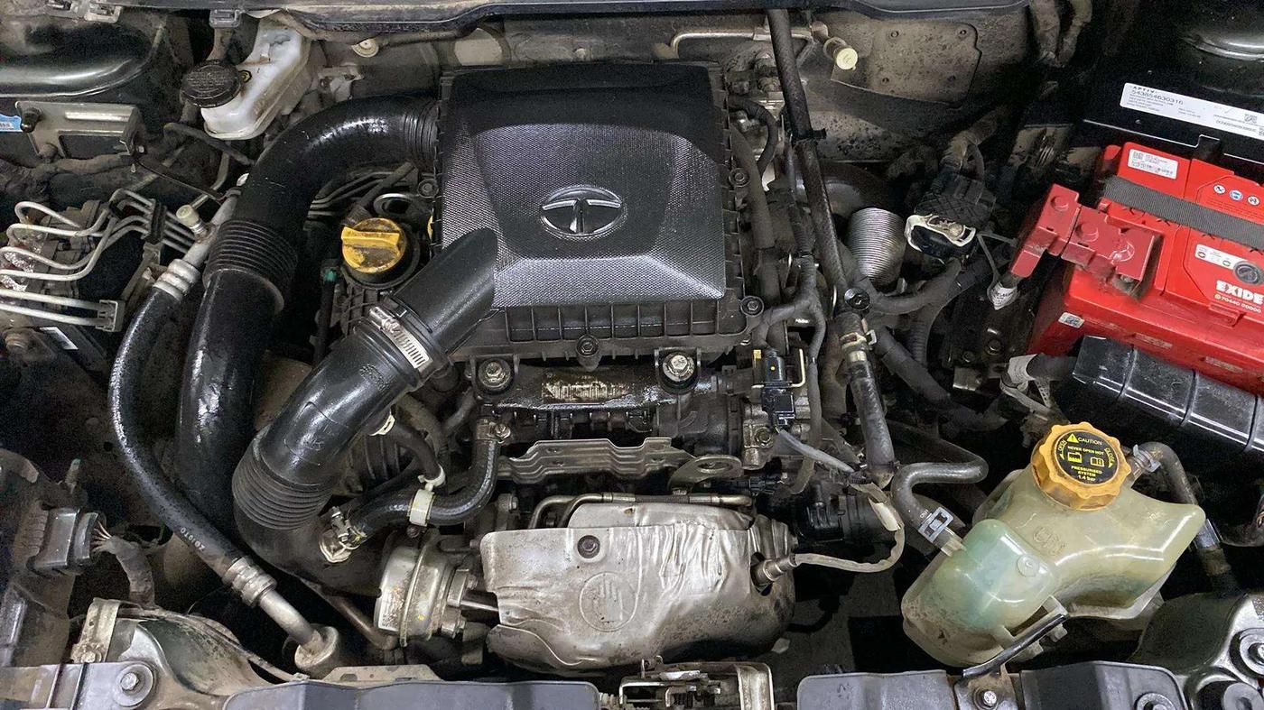 2020 Tata NEXON XMA PETROL, Petrol, Automatic, 40,252 km, Engine View