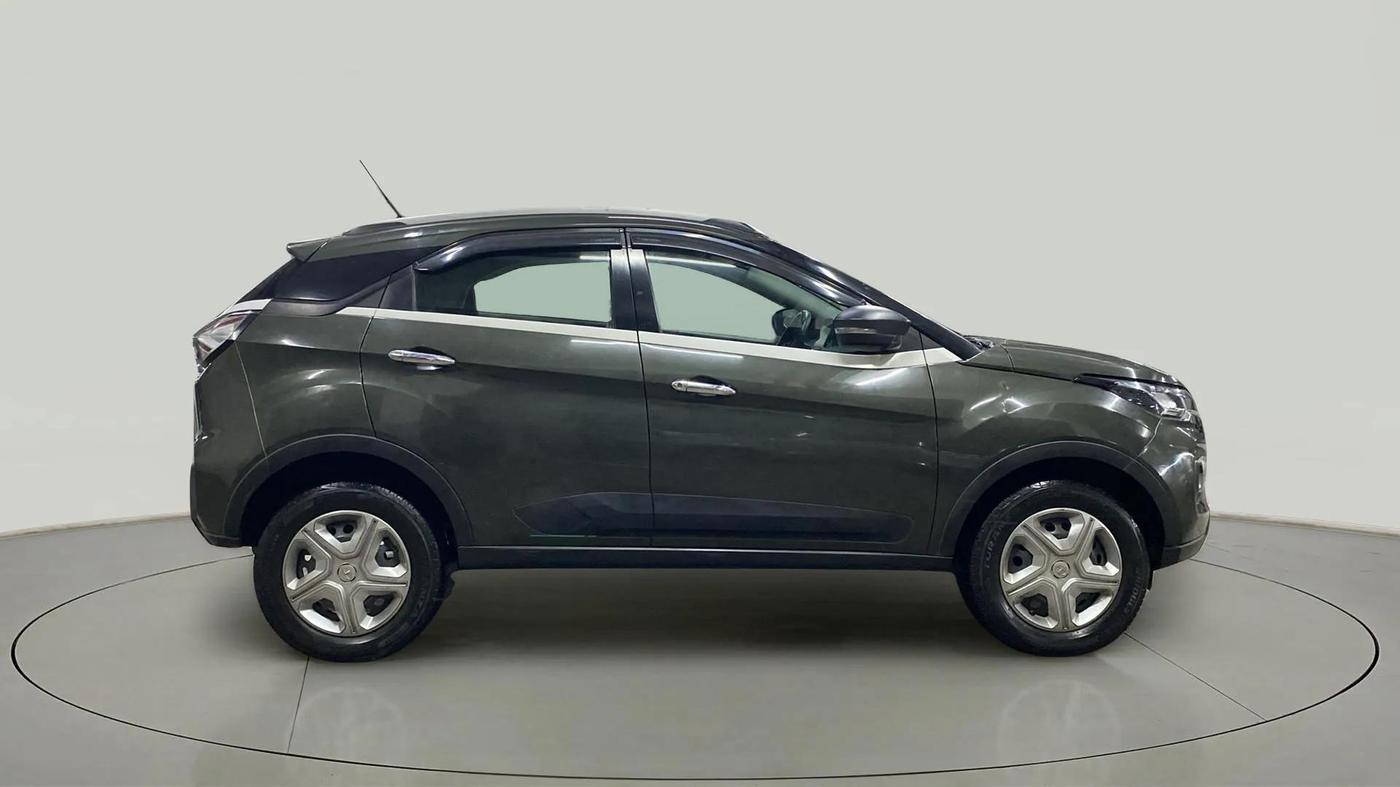 2020 Tata NEXON XMA PETROL, Petrol, Automatic, 40,252 km, Right Side View