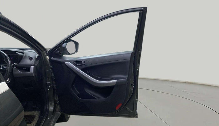 2020 Tata NEXON XMA PETROL, Petrol, Automatic, 40,252 km, RHS Front Door