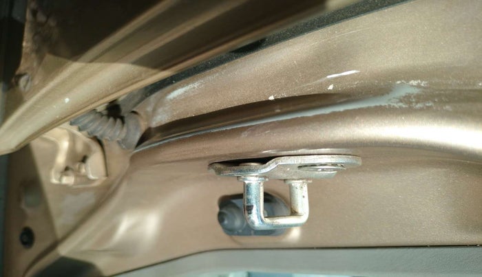2013 Maruti Alto K10 VXI, Petrol, Manual, 33,588 km, Right B pillar - Paint is slightly faded
