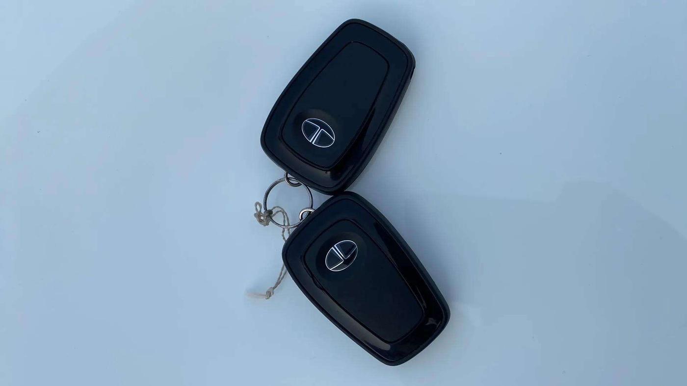 2022 Tata ALTROZ XT PETROL, Petrol, Manual, 7,158 km, Key Close Up