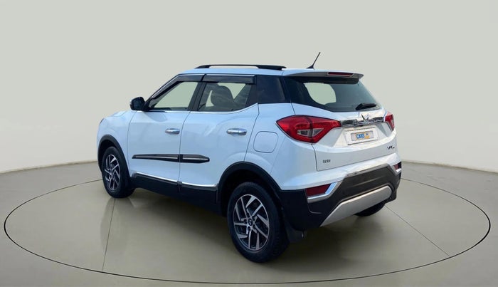 2023 Mahindra XUV300 W8 (O) 1.2 PETROL, Petrol, Manual, 12,183 km, Left Back Diagonal