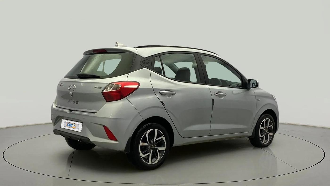 2022 Hyundai GRAND I10 NIOS ASTA AMT 1.2 KAPPA VTVT, Petrol, Automatic, 17,338 km, Right Back Diagonal